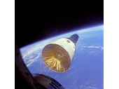 41 - Gemini 6 and 7 rendesvous in space