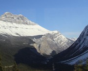66 - View along Icefields Parkway