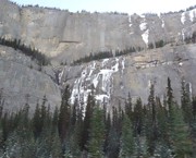 75 - View along Icefields Parkway